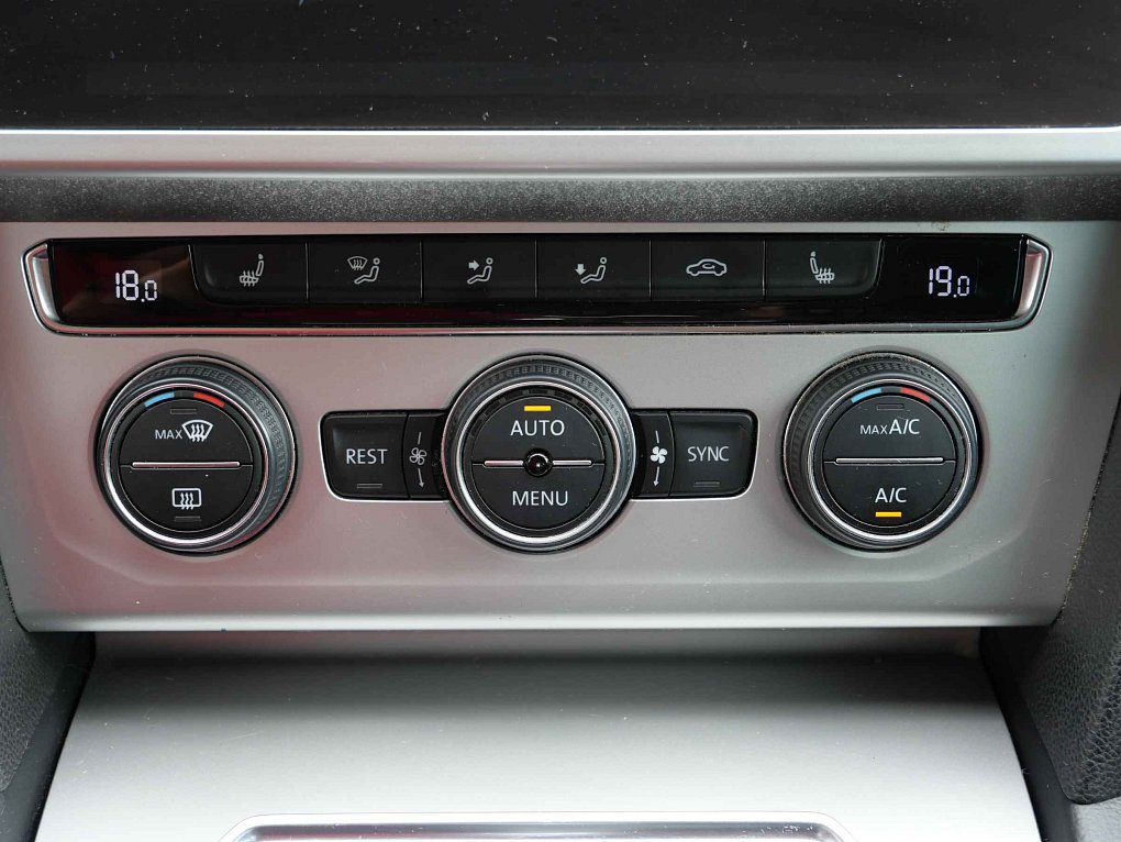 Volkswagen Passat 1.6 TDi Comfortline