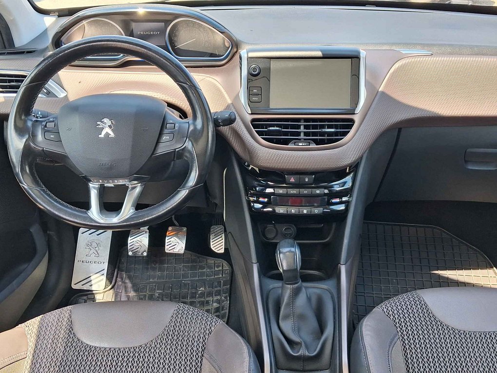 Peugeot 2008 1.6 VTi Allure