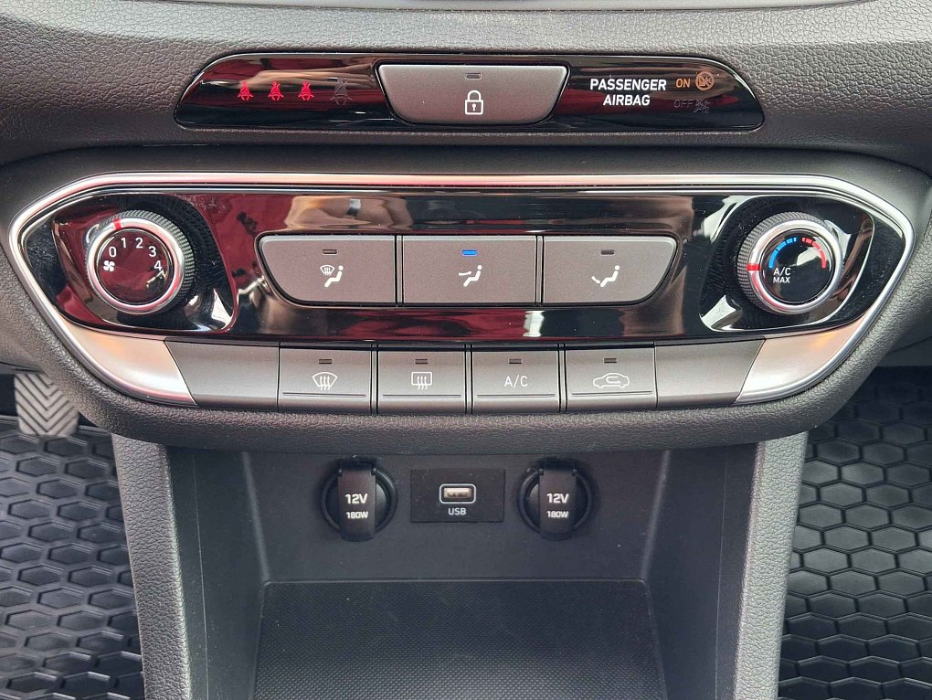 Hyundai I30 1.5 T-GDi 