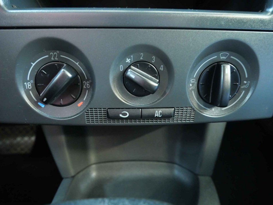 Škoda Fabia I 1.4i Ambiente