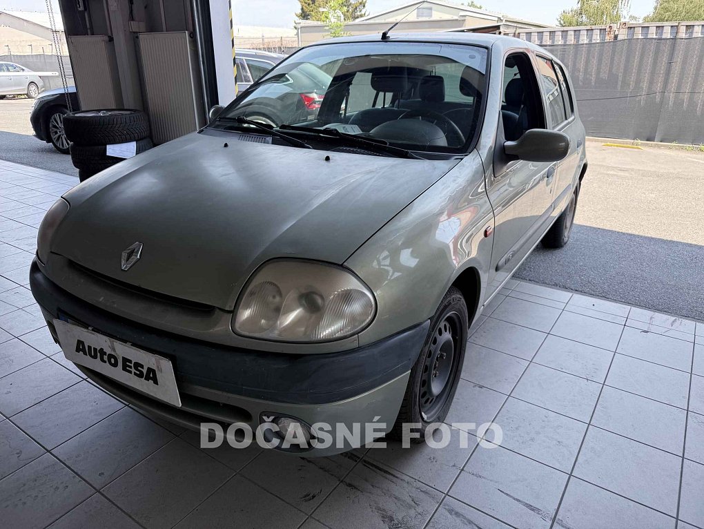 Renault Clio 1.2i 