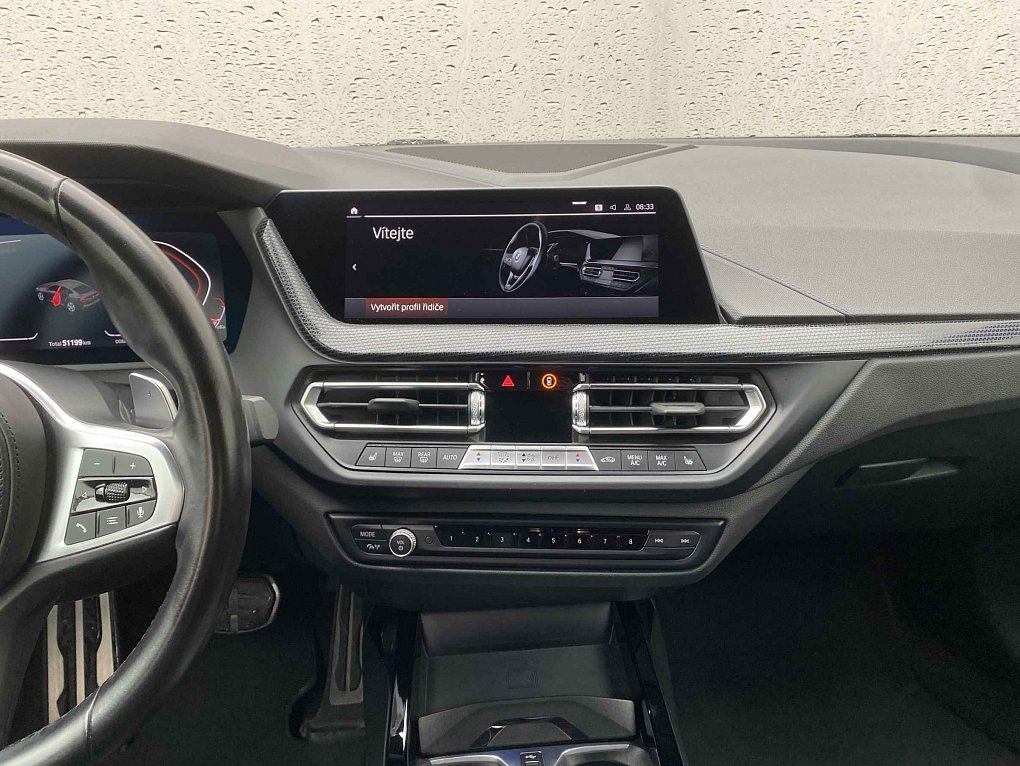 BMW Řada 2 2.0 T  220i