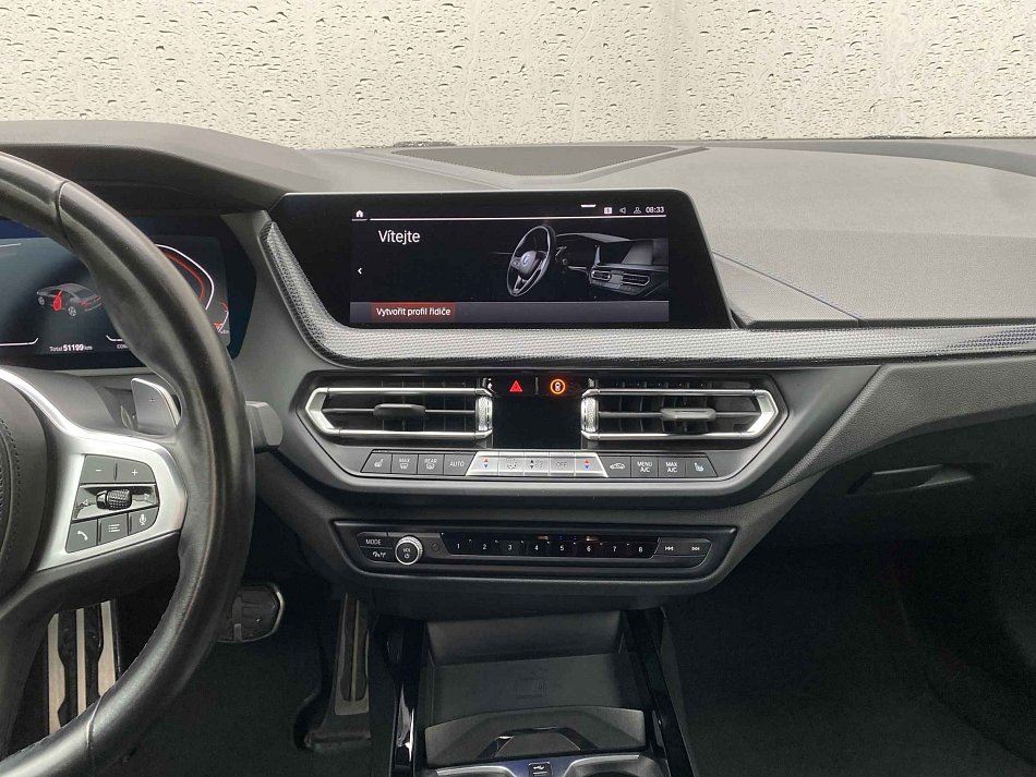 BMW Řada 2 2.0 T  220i