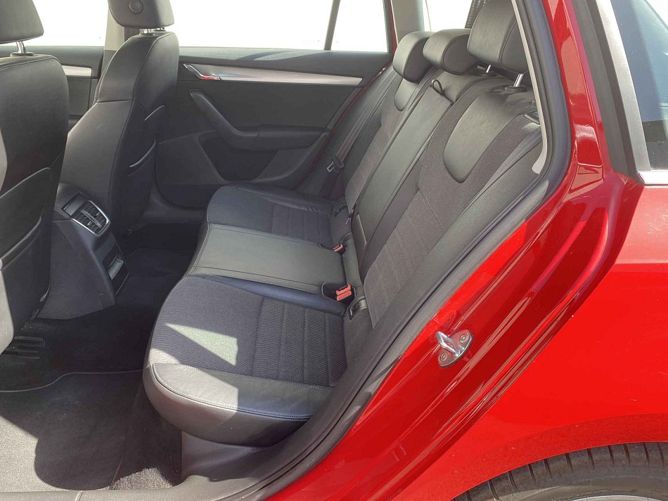 Škoda Octavia III 1.6 TDi Elegance