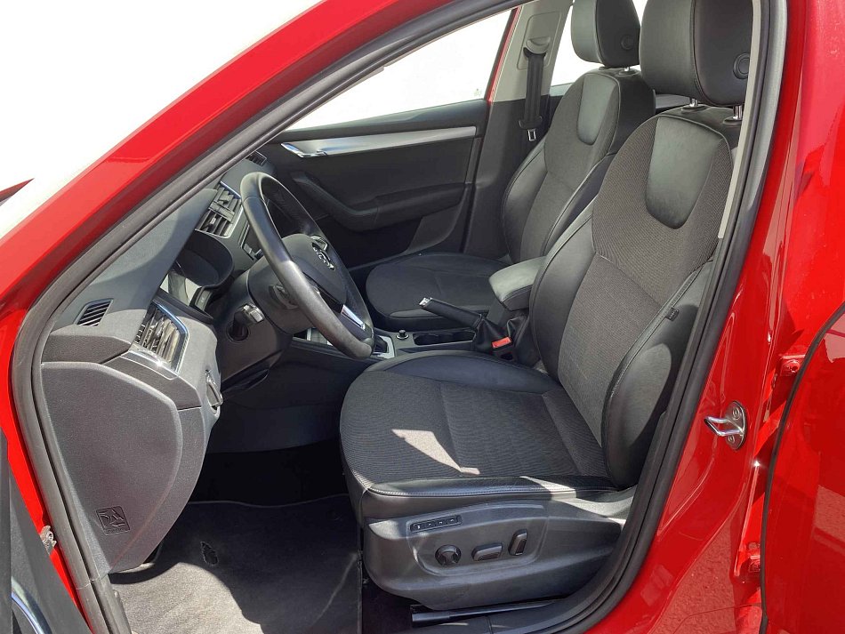 Škoda Octavia III 1.6 TDi Elegance