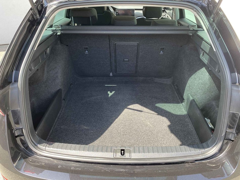 Škoda Octavia IV 2.0 TDi Ambition