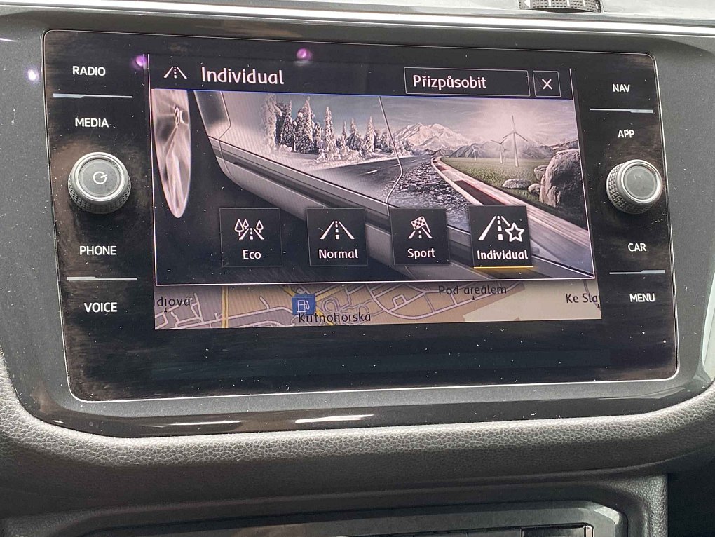 Volkswagen Tiguan Allspace  2.0 TDi Highline 4X4