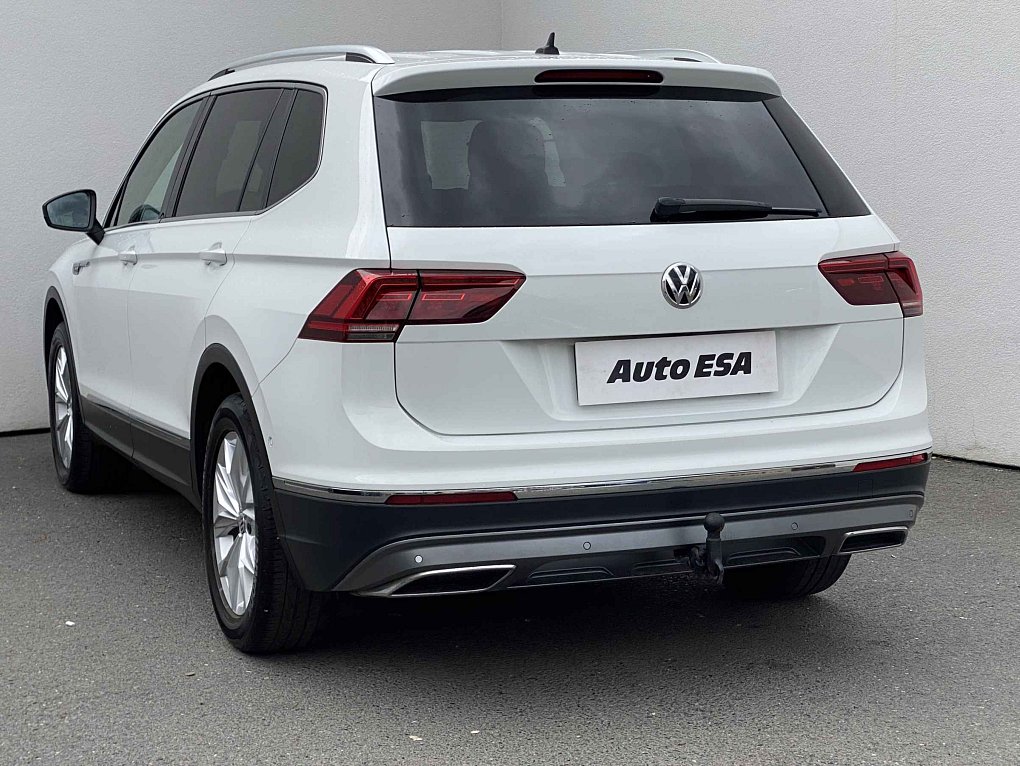 Volkswagen Tiguan Allspace  2.0 TDi Highline 4X4