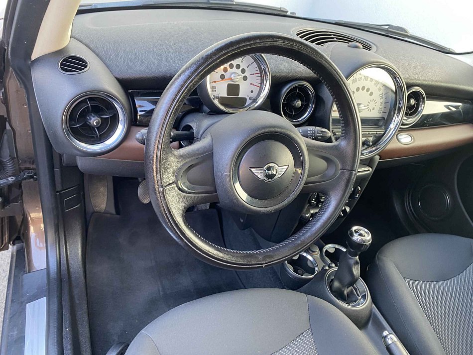 Mini Cooper 1.6i 