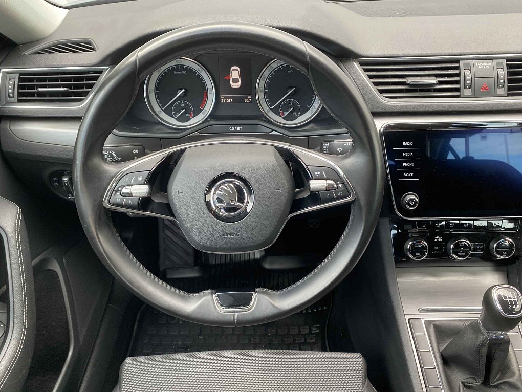 Škoda Superb III 2.0 TDi Style