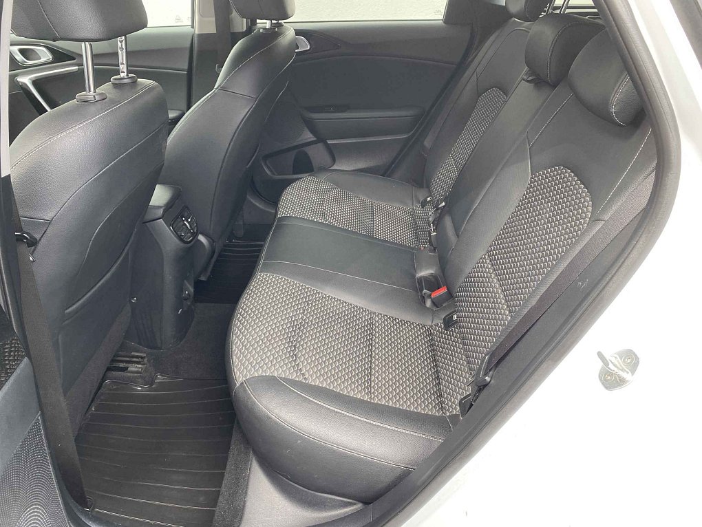 Kia Ceed 1.6 CRDi 