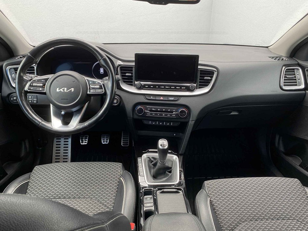 Kia Ceed 1.6 CRDi 