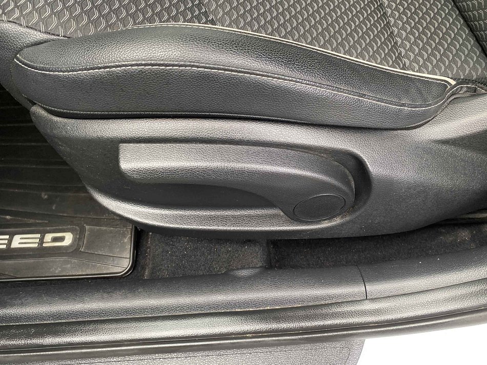 Kia Ceed 1.6 CRDi 