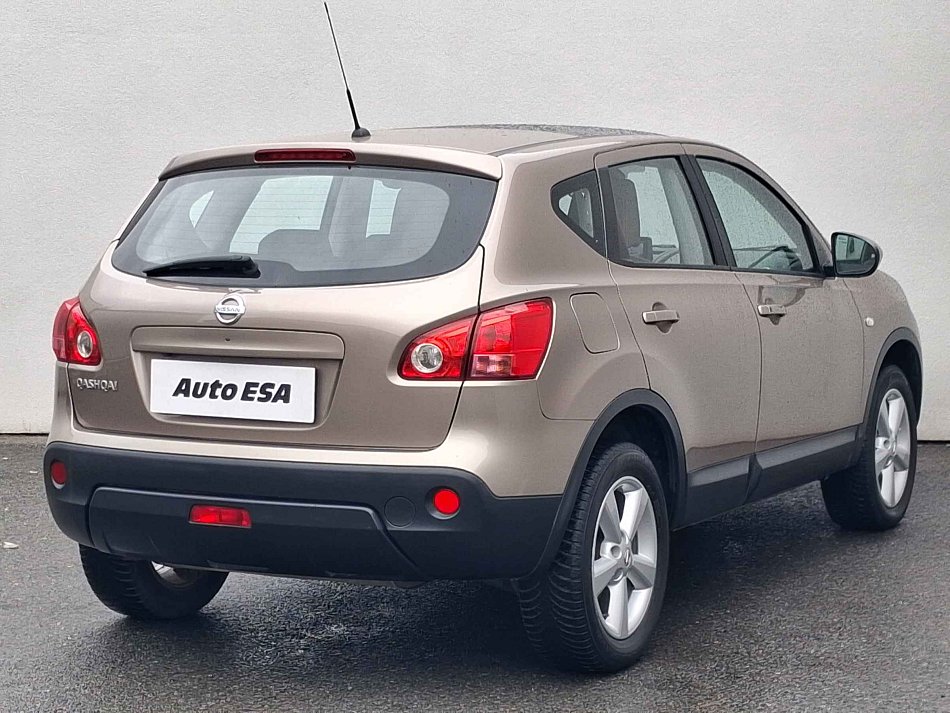 Nissan Qashqai 2.0i Tekna
