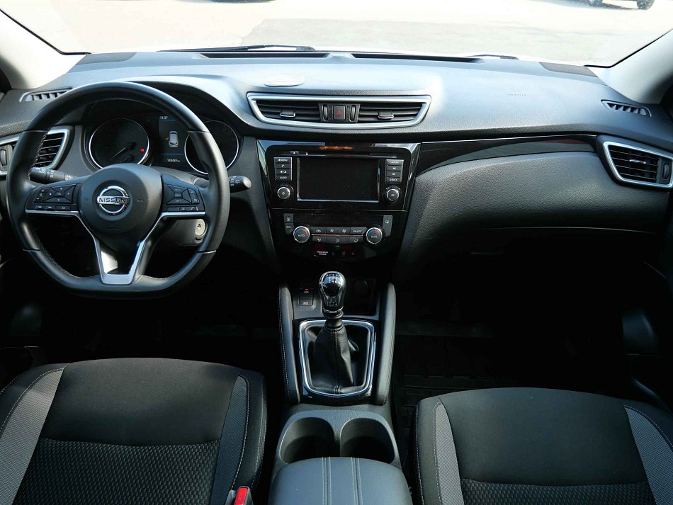Nissan Qashqai 1.3 DIG-T 