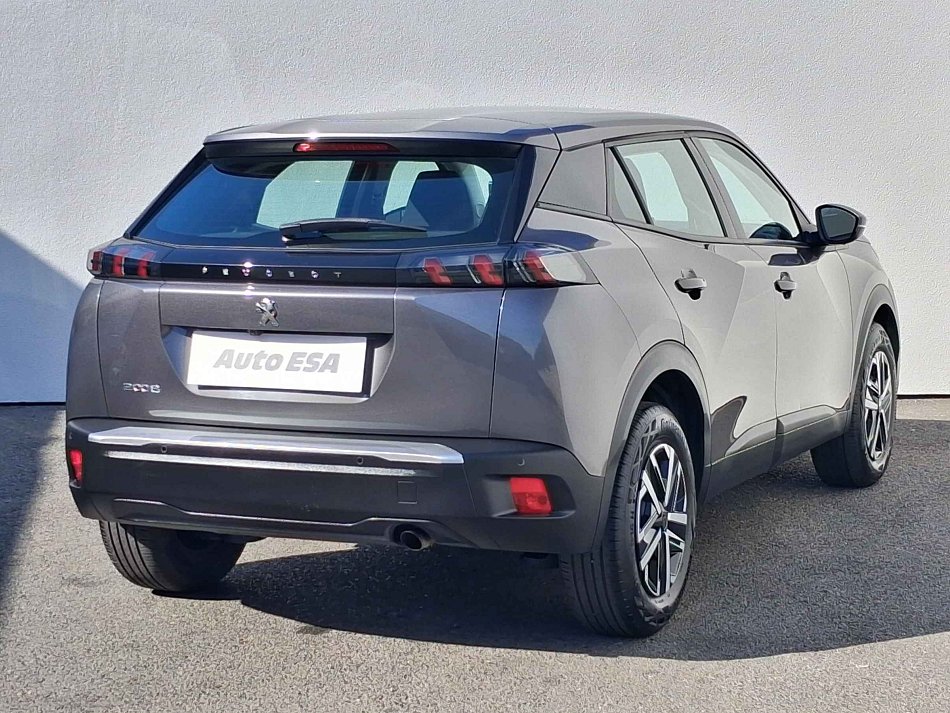 Peugeot 2008 1.2 PT Active
