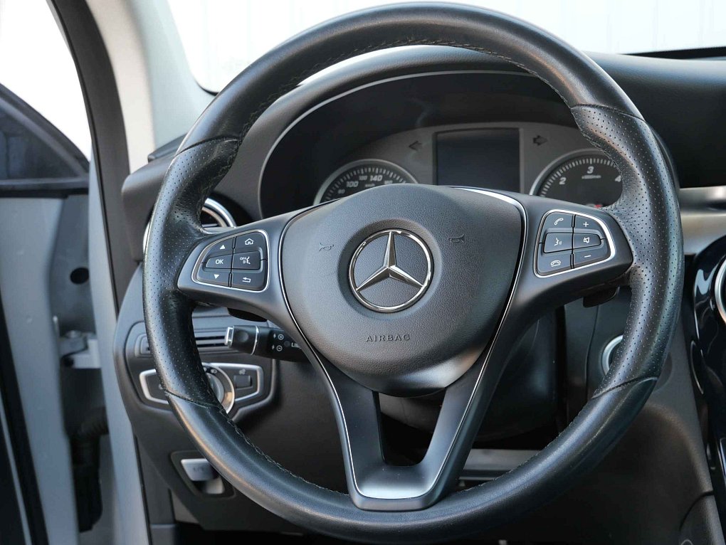 Mercedes-Benz GLC 2.2 D  220 D