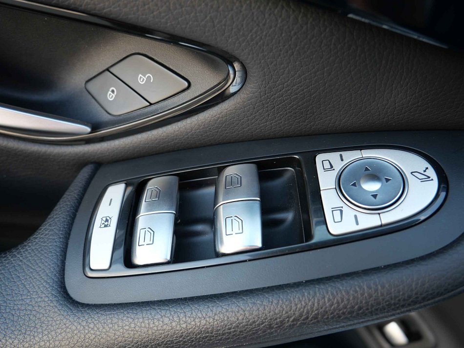 Mercedes-Benz GLC 2.2 D  220 D