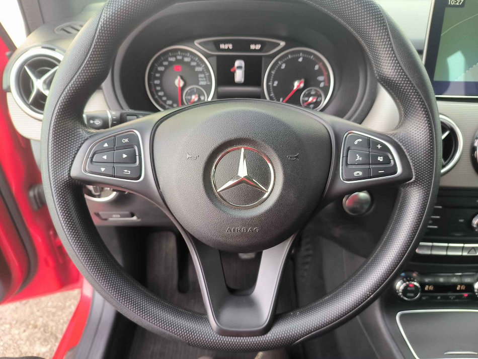 Mercedes-Benz Třída B 1.5d  B 180