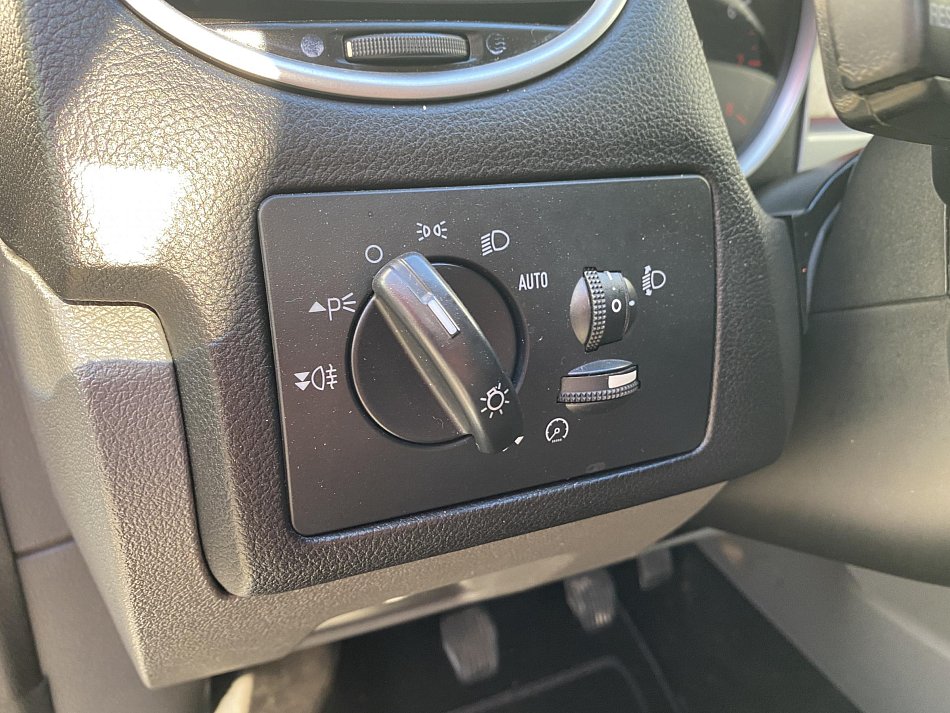 Ford Focus 2.0i Titanium