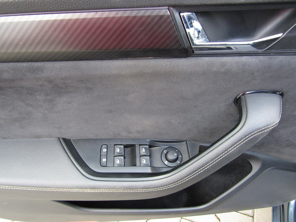 Škoda Superb III 2.0 TDi Sport