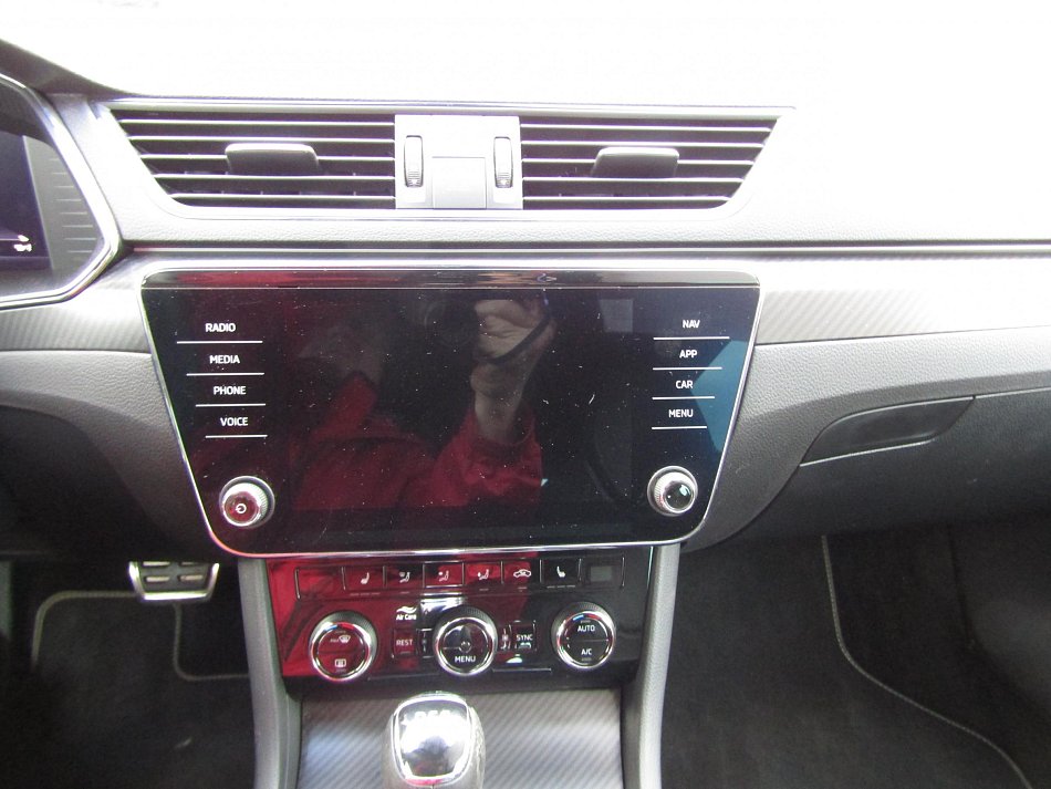 Škoda Superb III 2.0 TDi Sport