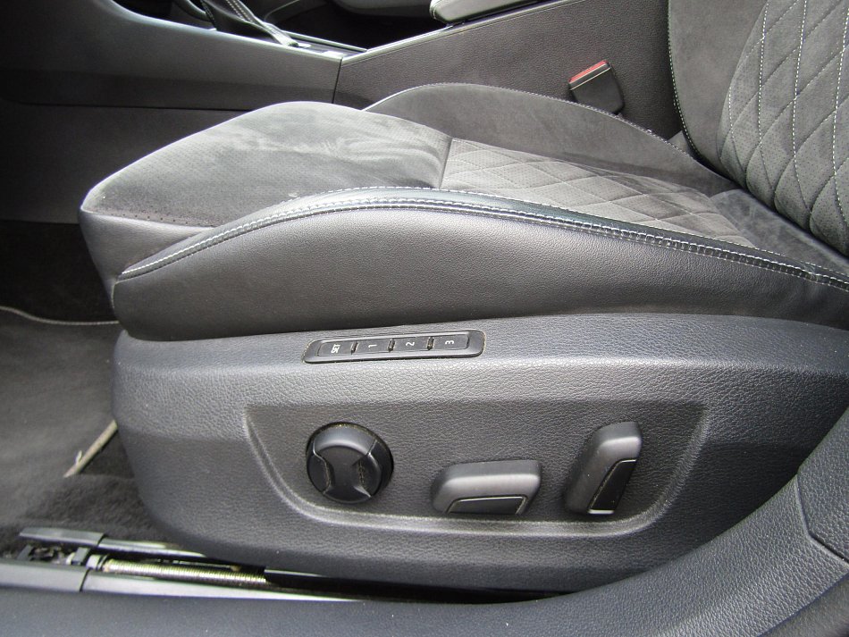 Škoda Superb III 2.0 TDi Sport
