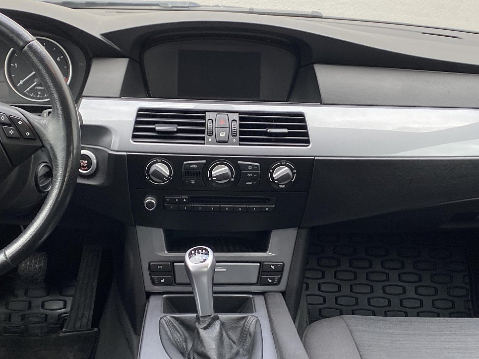BMW Řada 5 3.0 D  525D