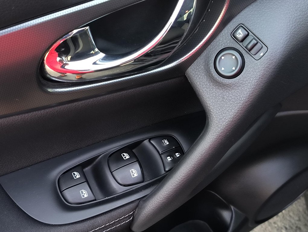 Nissan Qashqai 1.2 DIG-T N-Connecta