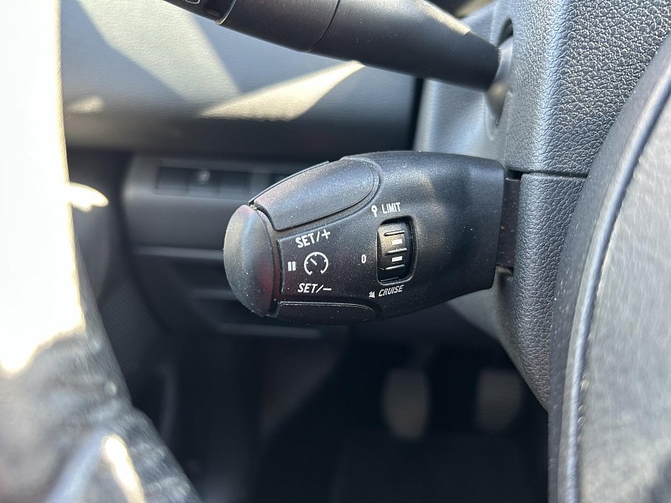 Peugeot 5008 1.6 HDi Allure 7míst