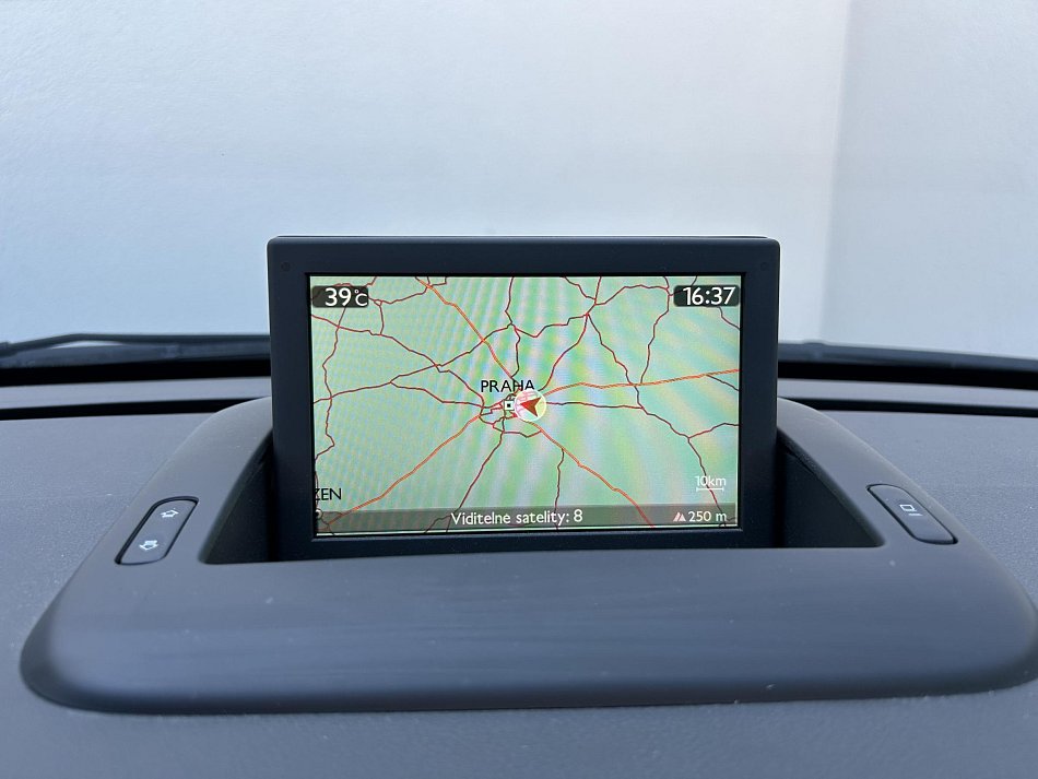 Peugeot 5008 1.6 HDi Allure 7míst