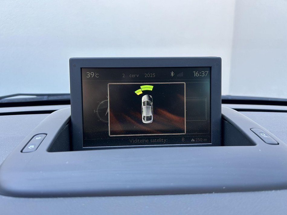 Peugeot 5008 1.6 HDi Allure 7míst