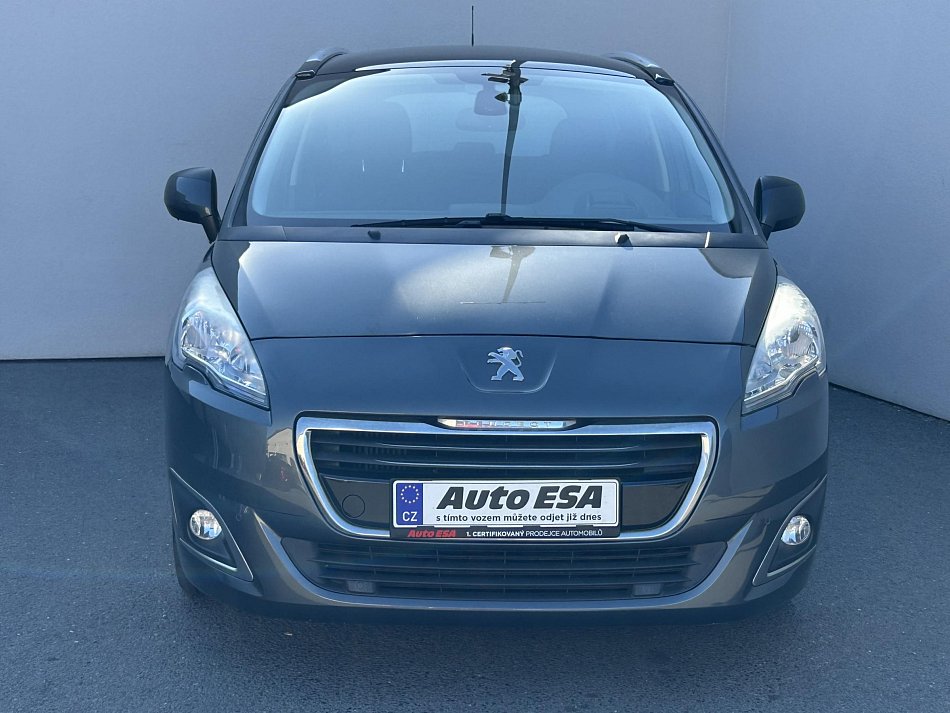 Peugeot 5008 1.6 HDi Allure 7míst