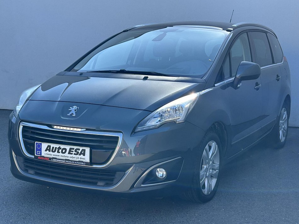 Peugeot 5008 1.6 HDi Allure 7míst