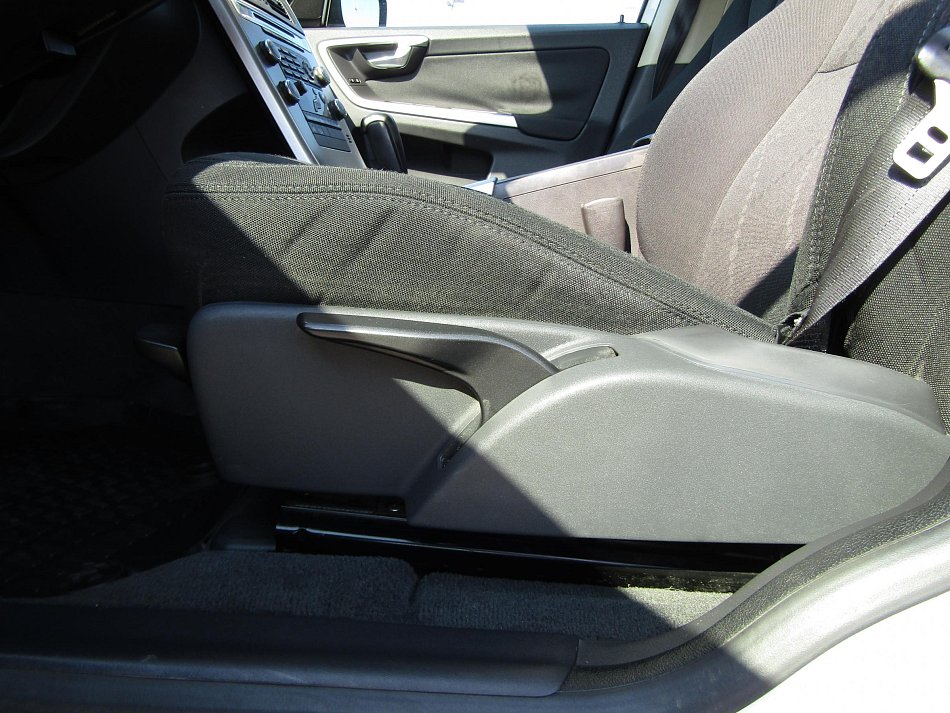 Volvo XC60 2.4d  4x4