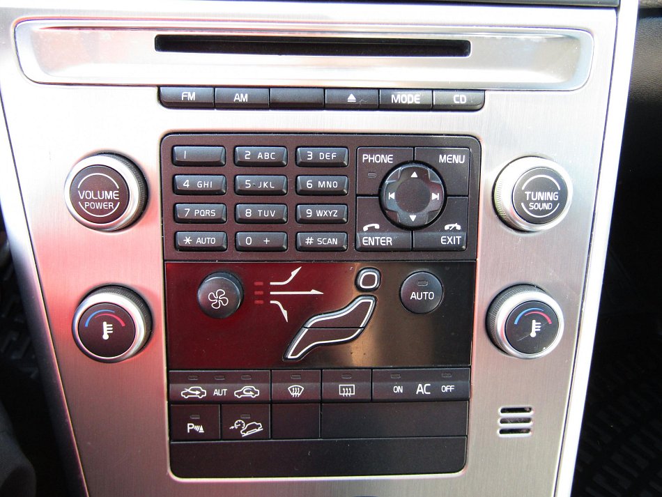 Volvo XC60 2.4d  4x4
