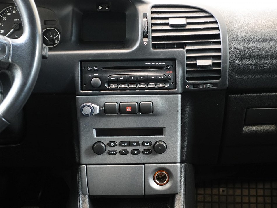 Opel Zafira 1.8 16V 