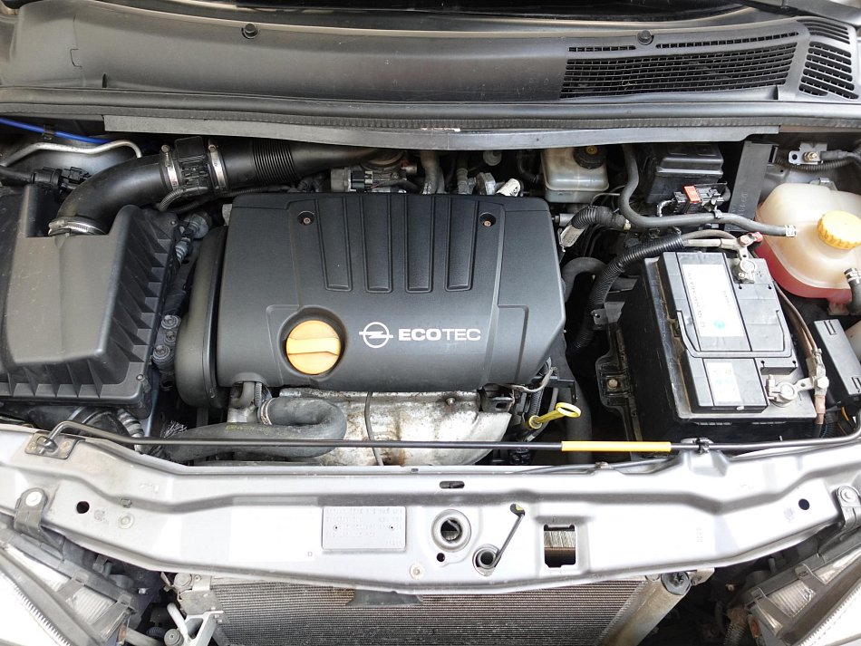 Opel Zafira 1.8 16V 