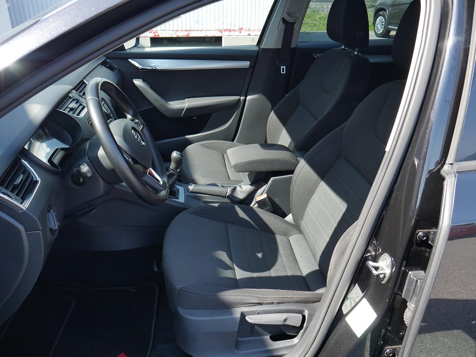 Škoda Octavia III 2.0 TDi Style