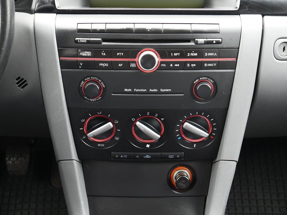 Mazda 3 1.4i 