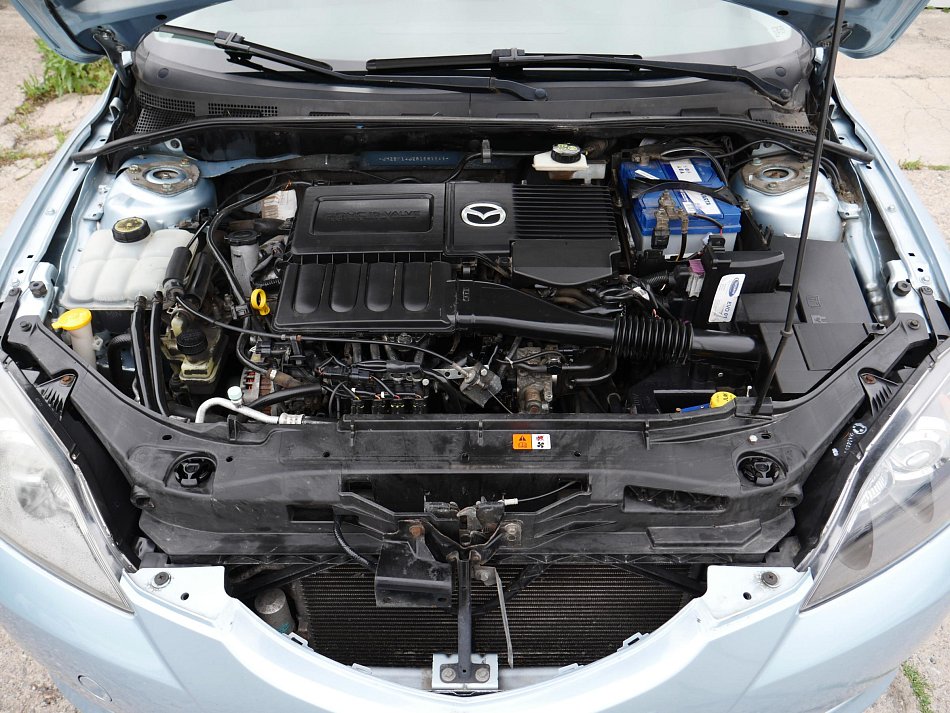 Mazda 3 1.4i 