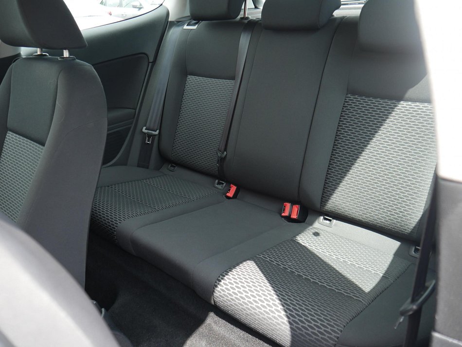 Volkswagen Golf 1.4 16V 
