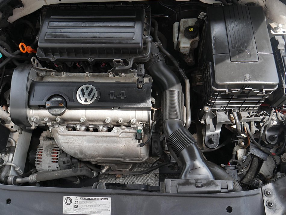 Volkswagen Golf 1.4 16V 