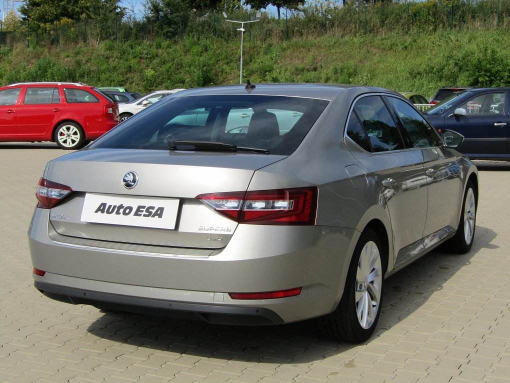 Škoda Superb III 2.0 TDi L&K 4x4