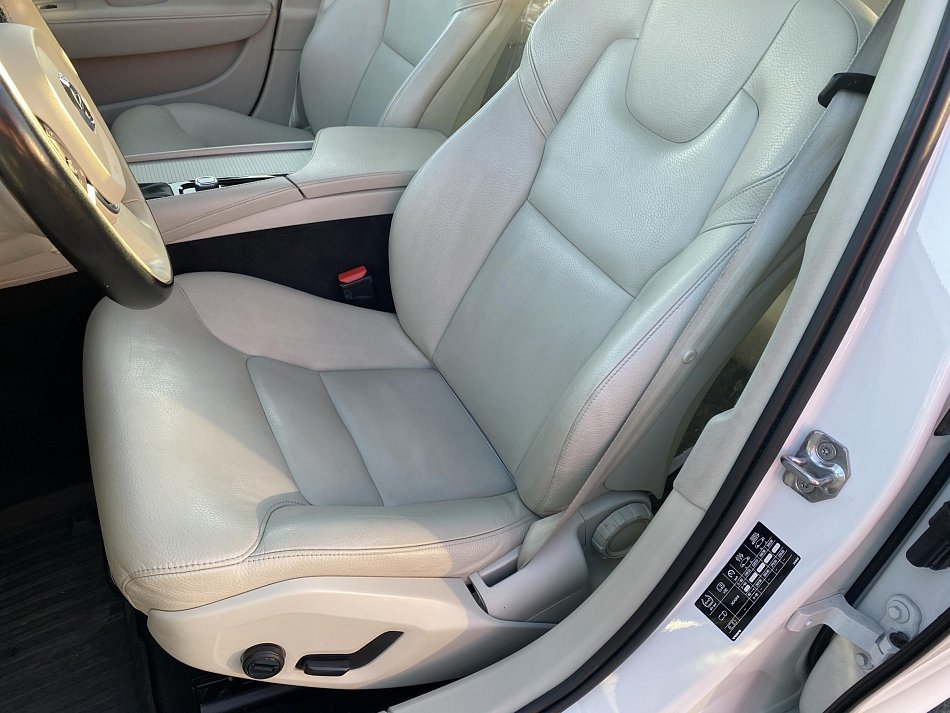 Volvo V90 2.0 T4 