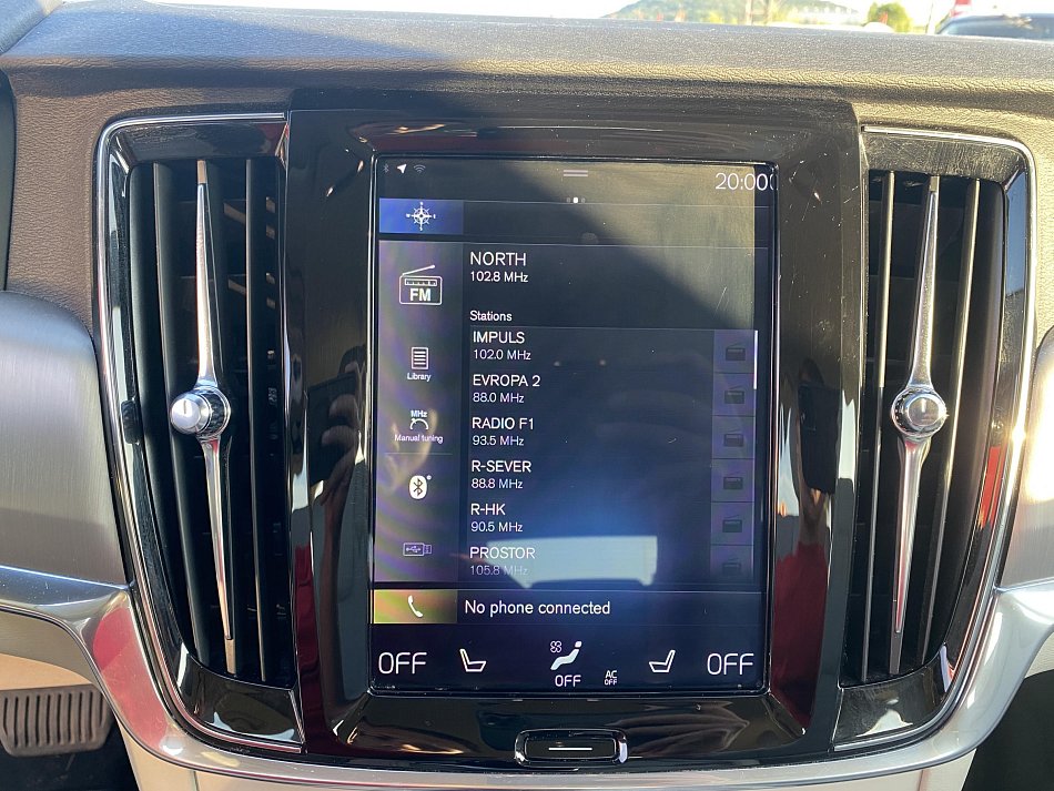 Volvo V90 2.0 T4 