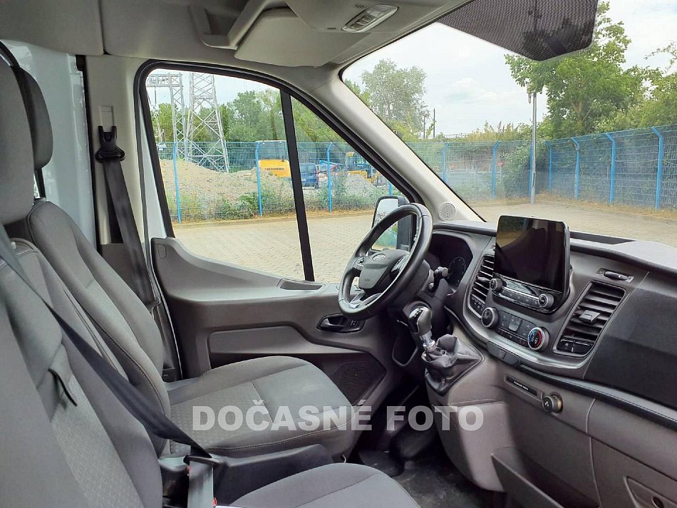 Ford Transit 2.0TDCi Trend L3H3 6míst