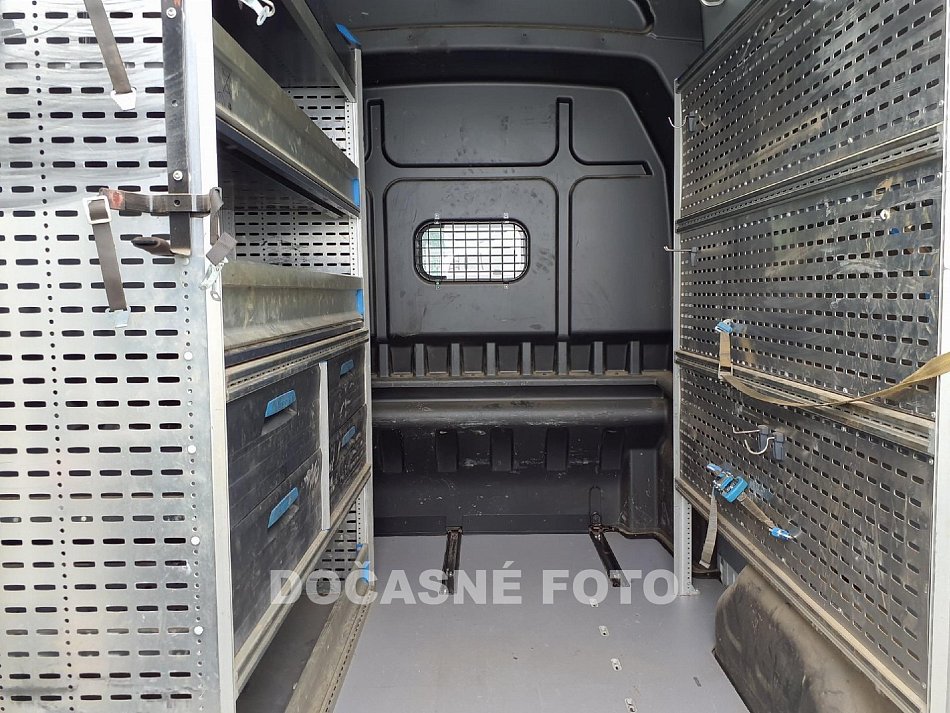 Ford Transit 2.0TDCi Trend L3H3 6míst