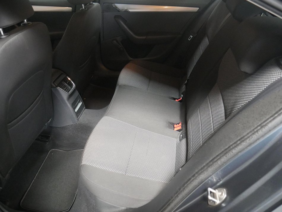 Škoda Octavia III 1.6 TDi Ambition