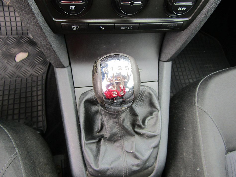 Škoda Octavia II 1.6 FSi 